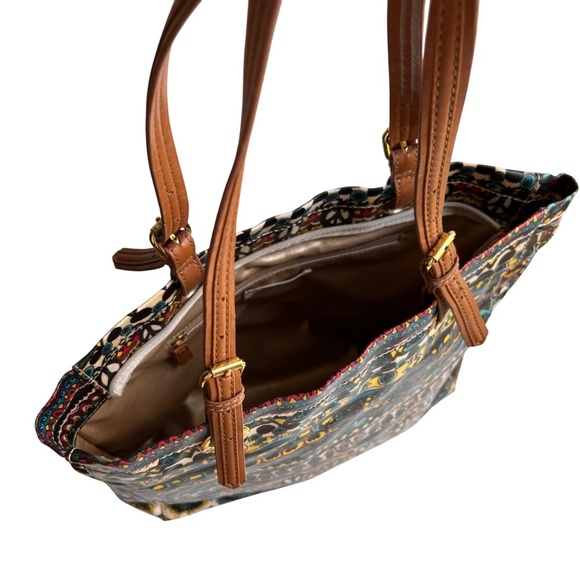 Sakroots Large Shoulder Tote Bag - Picture 7 of 13